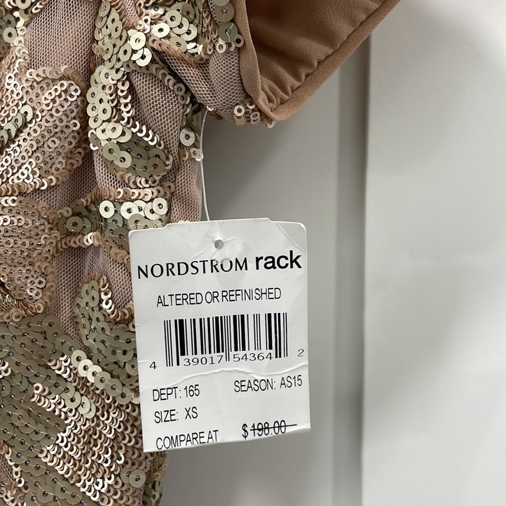 Dress The Population Mini Sequence Dress. Gold, pale pink XS, new with tags - Picture 4 of 9